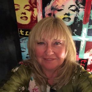 Meet your Posher, Cindy